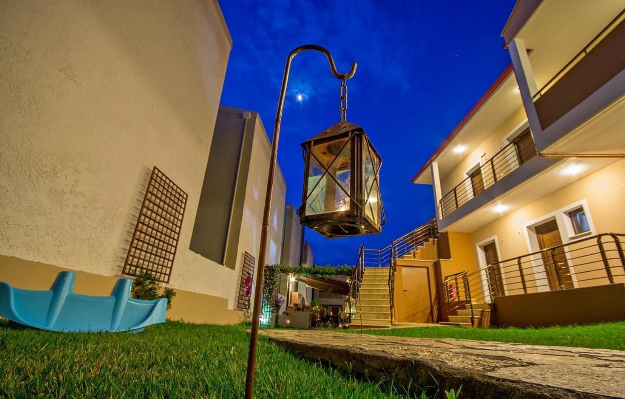 Studio Nikiti Beach Εξωτερικό φωτογραφία