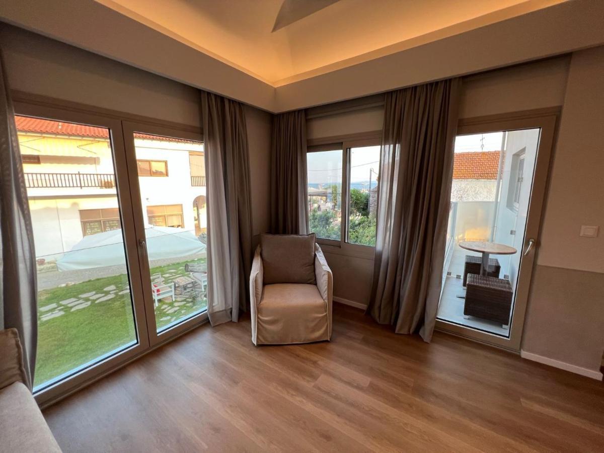 Studio Nikiti Beach Εξωτερικό φωτογραφία