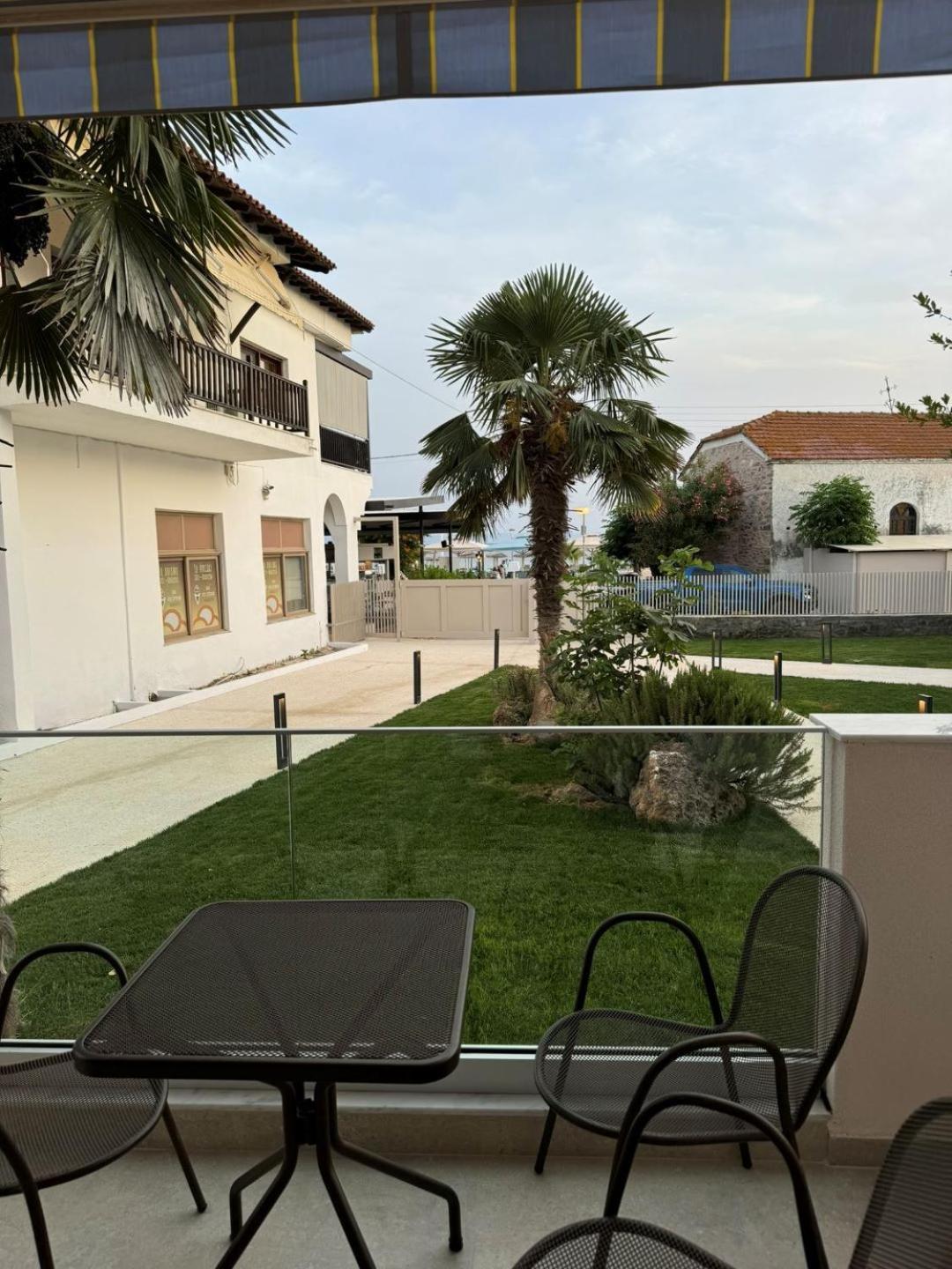 Studio Nikiti Beach Εξωτερικό φωτογραφία