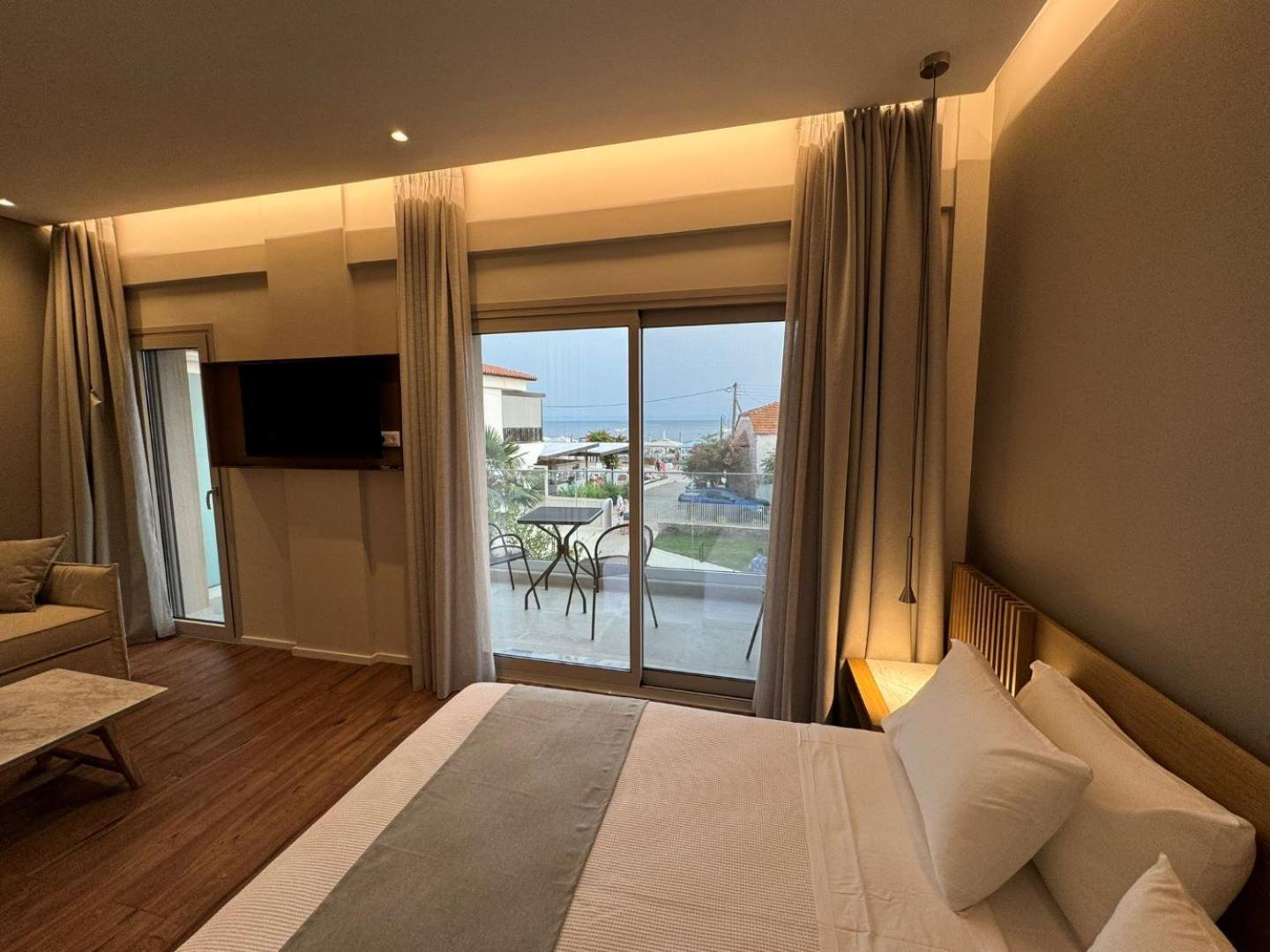 Studio Nikiti Beach Εξωτερικό φωτογραφία