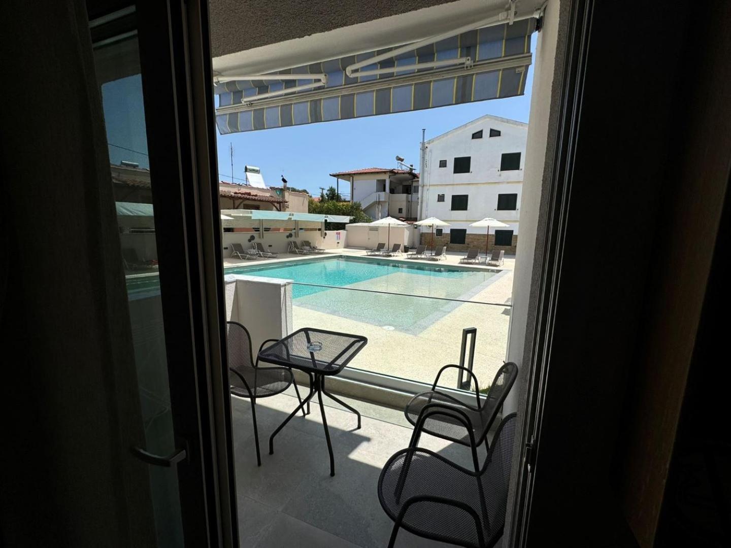 Studio Nikiti Beach Εξωτερικό φωτογραφία